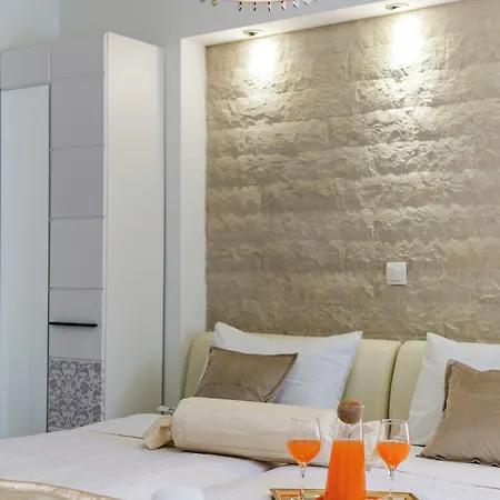 Gostinjska kuća And Paese