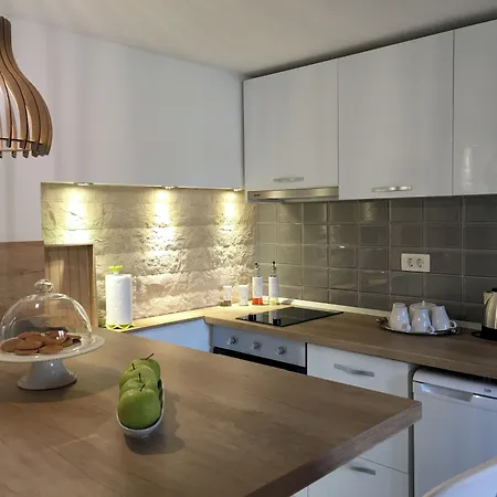 Gostinjska kuća And Paese