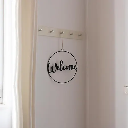 And Paese 3* سبليت