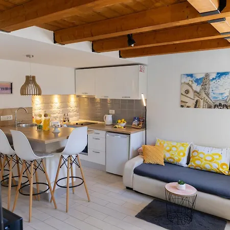 بيت ضيافة And Paese 3*